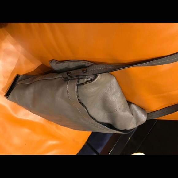 Botkier Irving Hobo with chain details - Picture 8 of 9
